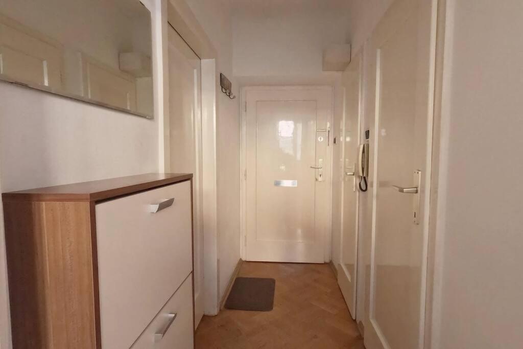Vienna: Cozy 2-Room Apt. Exterior foto