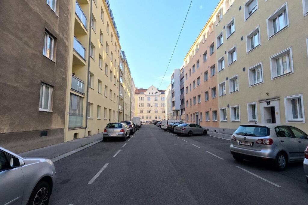 Vienna: Cozy 2-Room Apt. Exterior foto